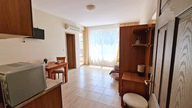 Condominium dans Nessebar, Bourgas 11911151