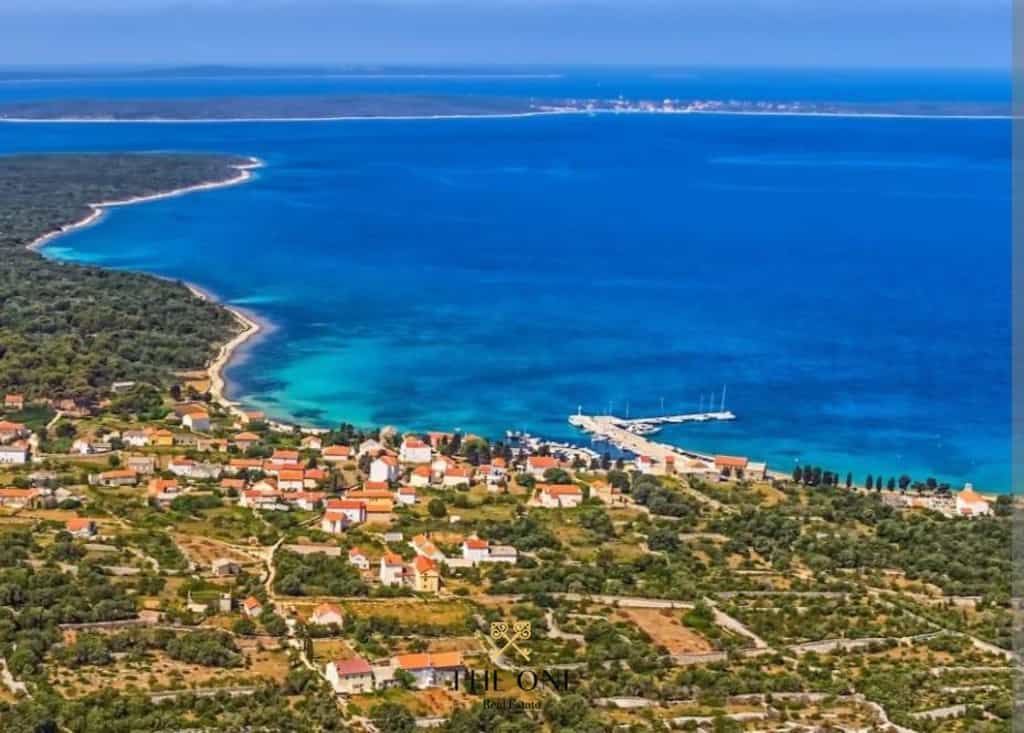 Land in , Split-Dalmatia County 11912324
