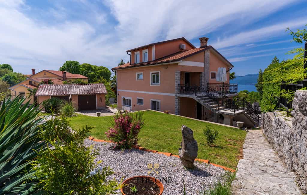 House in Rijeka, 24 Markovići 11912328