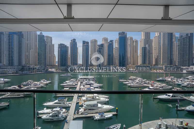 Condominium in Dubai, Dubayy 11912451