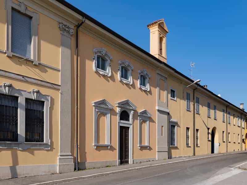 Condominio en Appiano Gentile, Lombardia 11912458