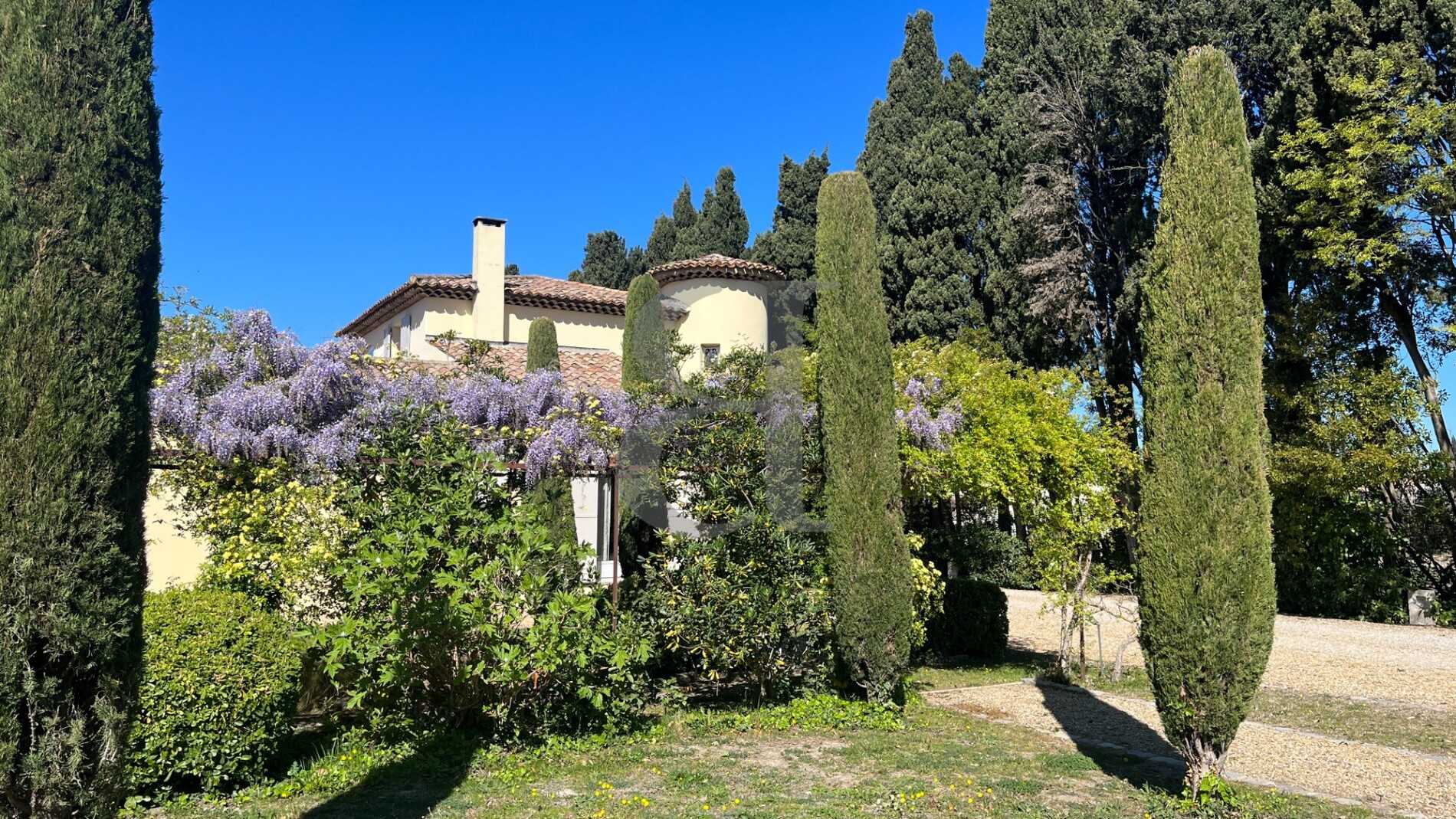 Casa nel Saint-Remy-de-Provence, Provenza-Alpi-Costa Azzurra 11913193