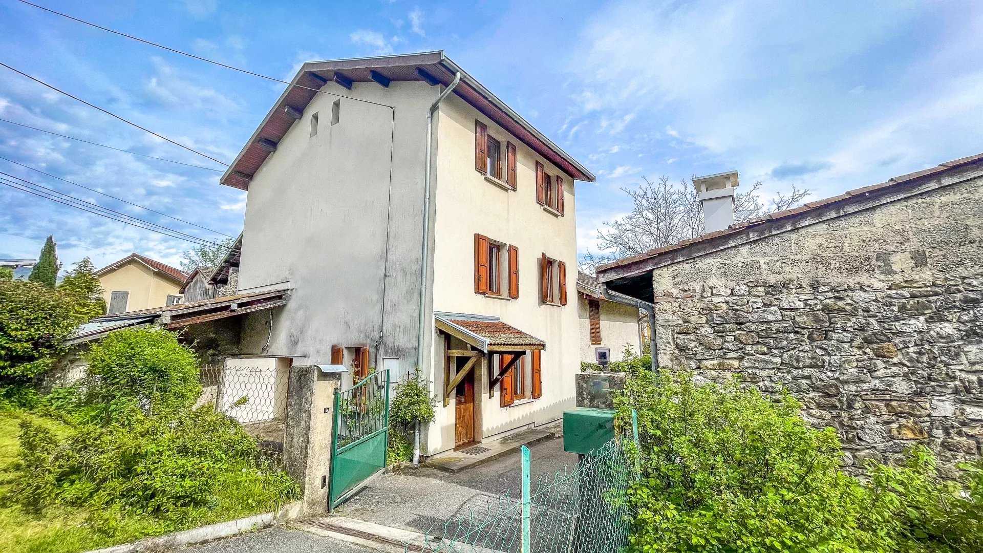 casa no Le Touvet, Auvérnia-Ródano-Alpes 11913946