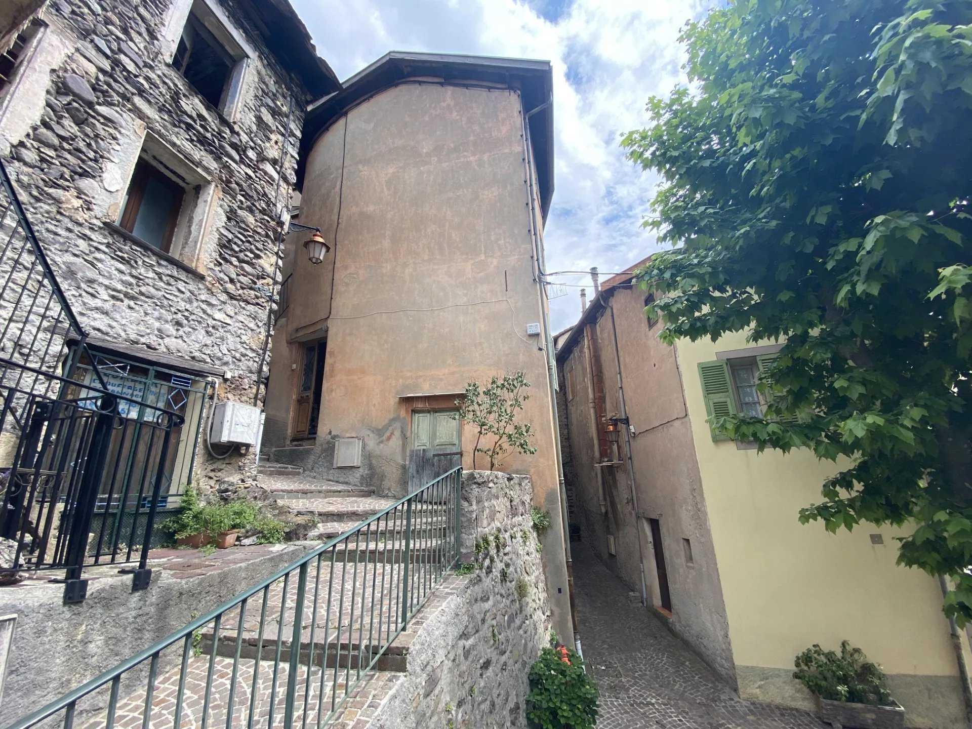 Condomínio no Saint-Sauveur-sur-Tinée, Provença-Alpes-Costa Azul 11913967