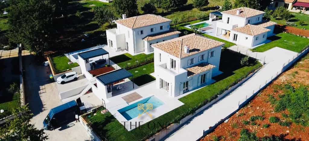 casa en Motovun, Istria County 11914130