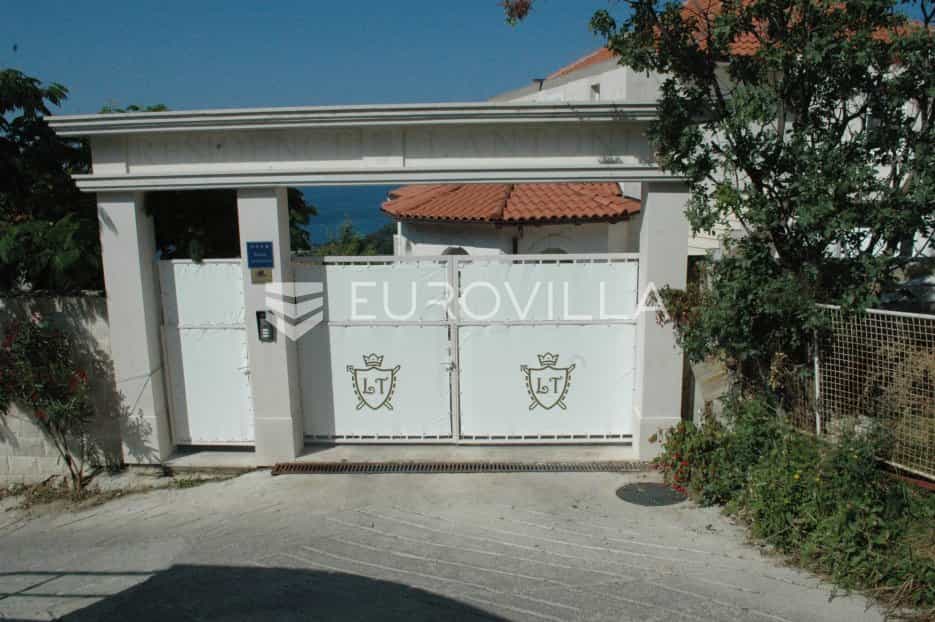 House in Mlini, Dubrovačko-neretvanska županija 11914252