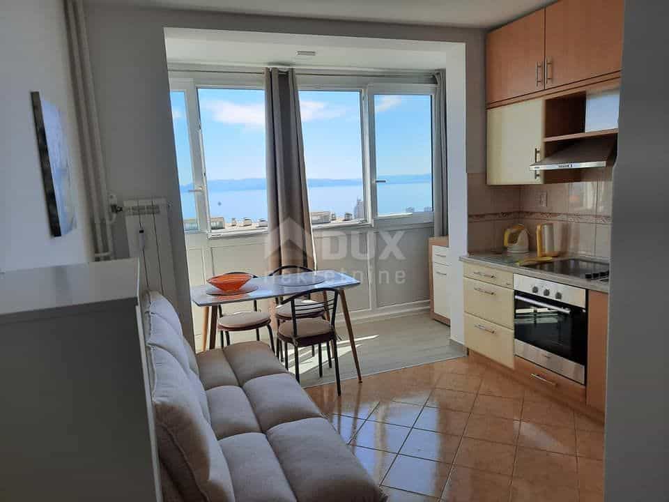 公寓 在 Rijeka, Primorsko-goranska županija 11914343