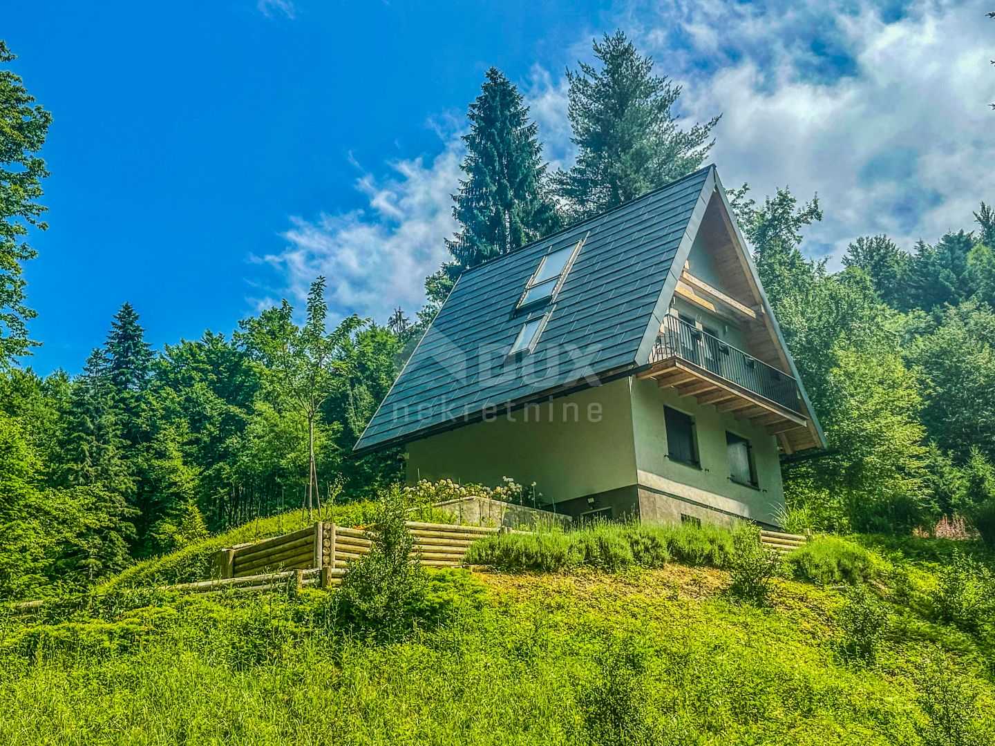 Rumah di Brod na Kupi, Primorsko-Goranska Zupanija 11914356