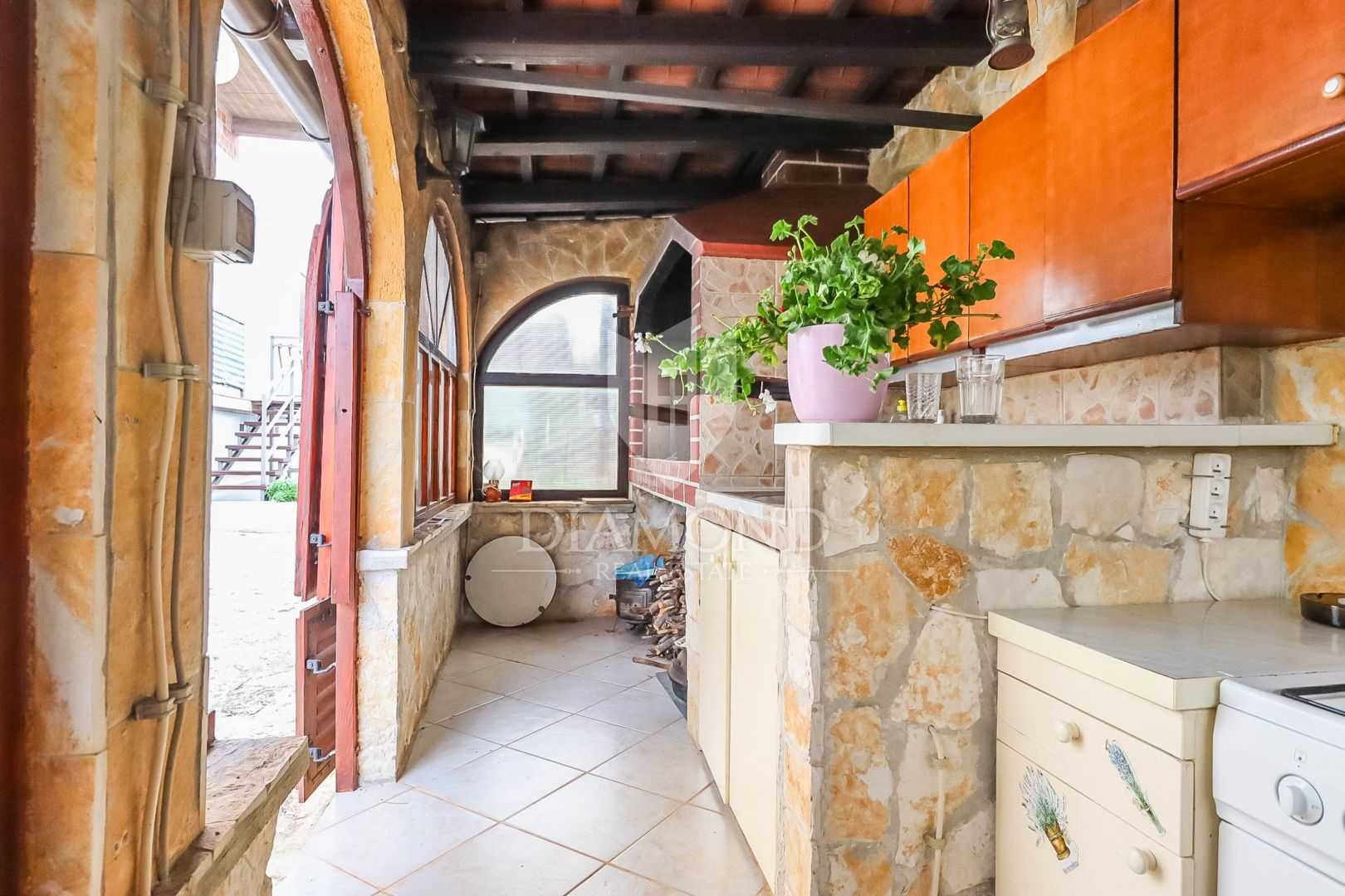 Condominio en Rovinjsko Selo, Istria County 11914571
