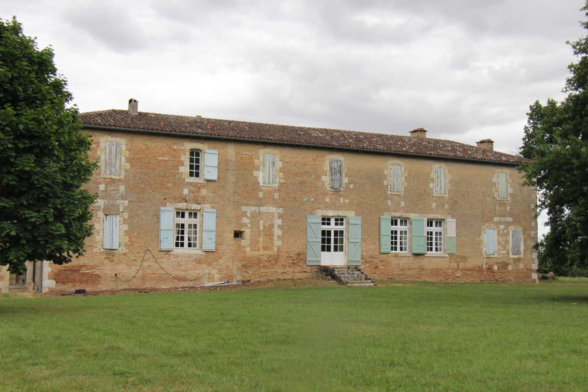 Talo sisään Lectoure, Occitanie 11914975