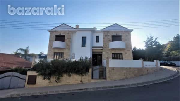 房子 在 Mouttagiaka, Limassol 11915600