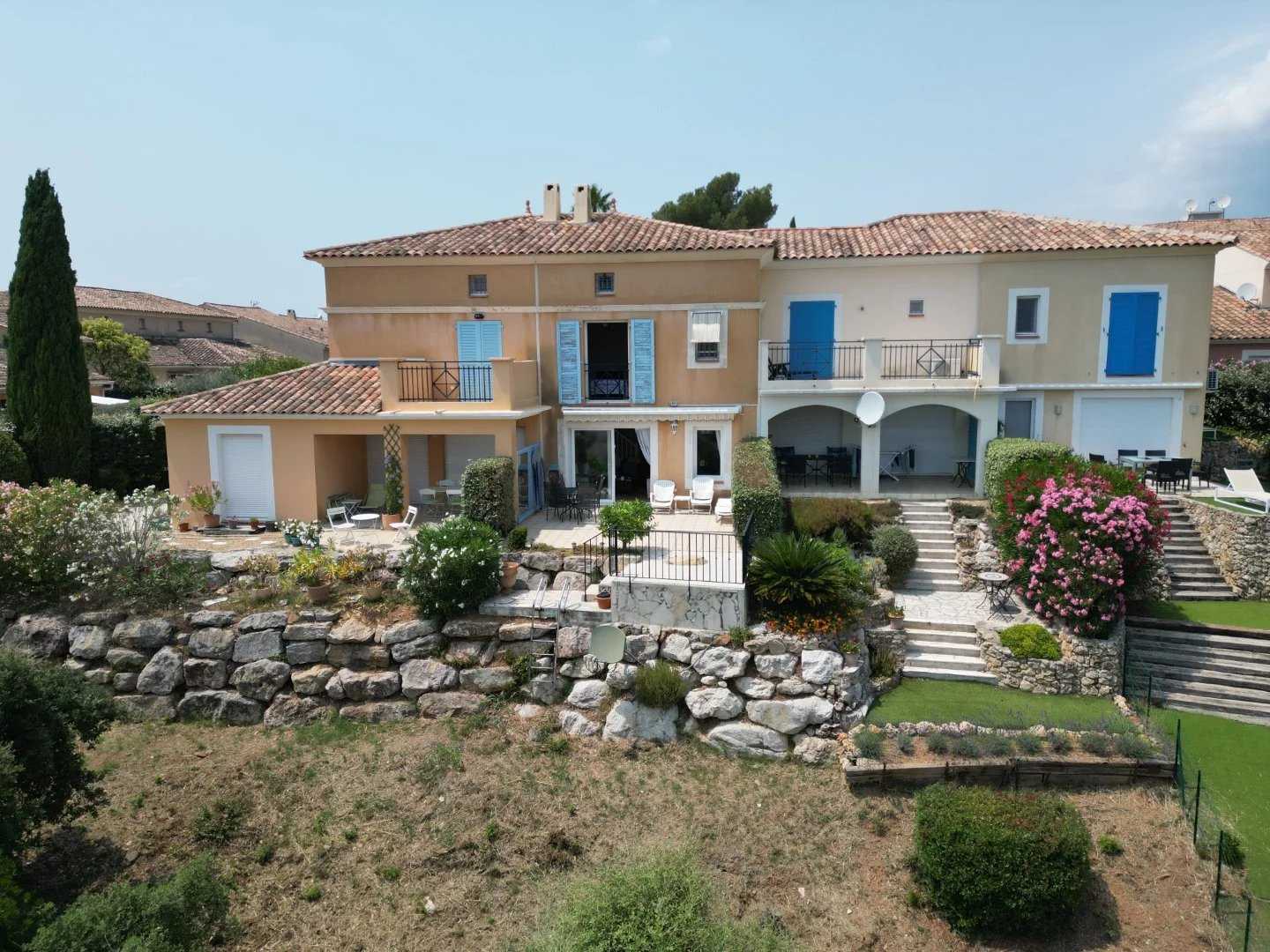 casa no São Rafael, Provença-Alpes-Costa Azul 11916154