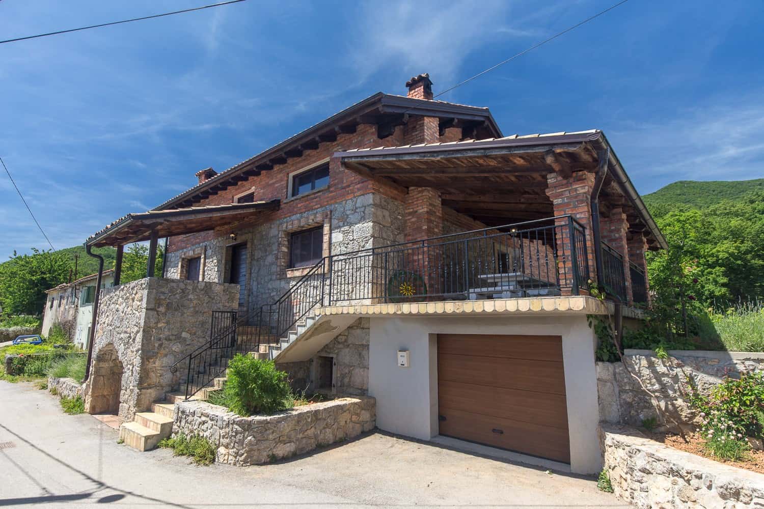 House in Icici, Primorsko-Goranska Zupanija 11916399