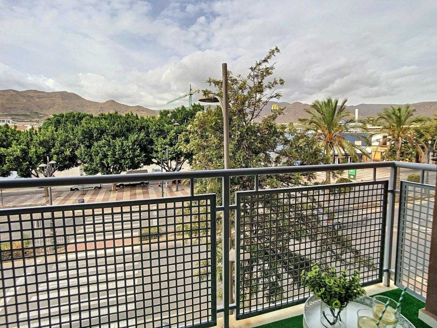 Condominium in Las Hortichuelas, Andalusia 11916551
