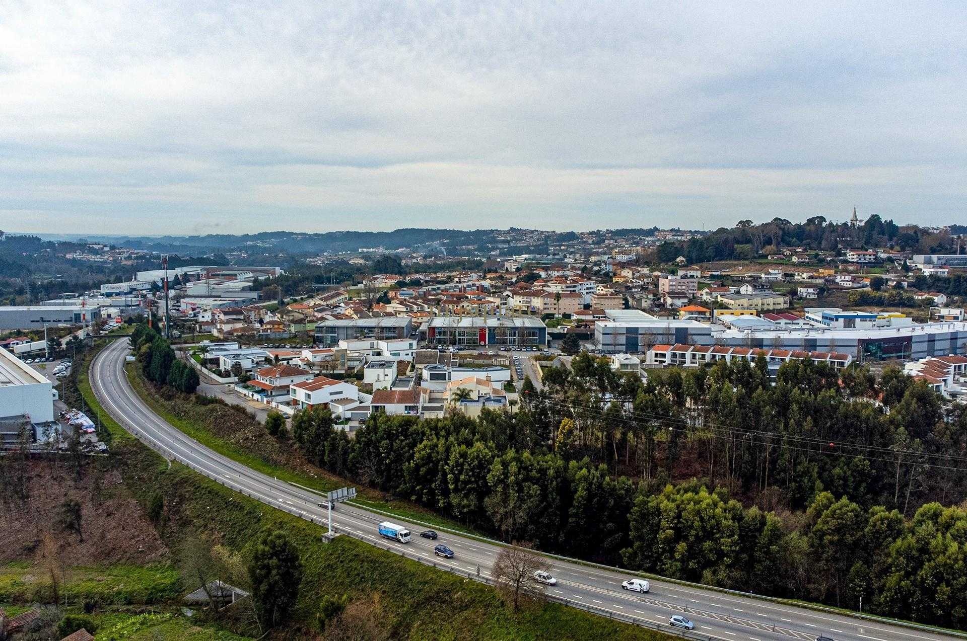 Lain di São João da Madeira, Aveiro District 11916724