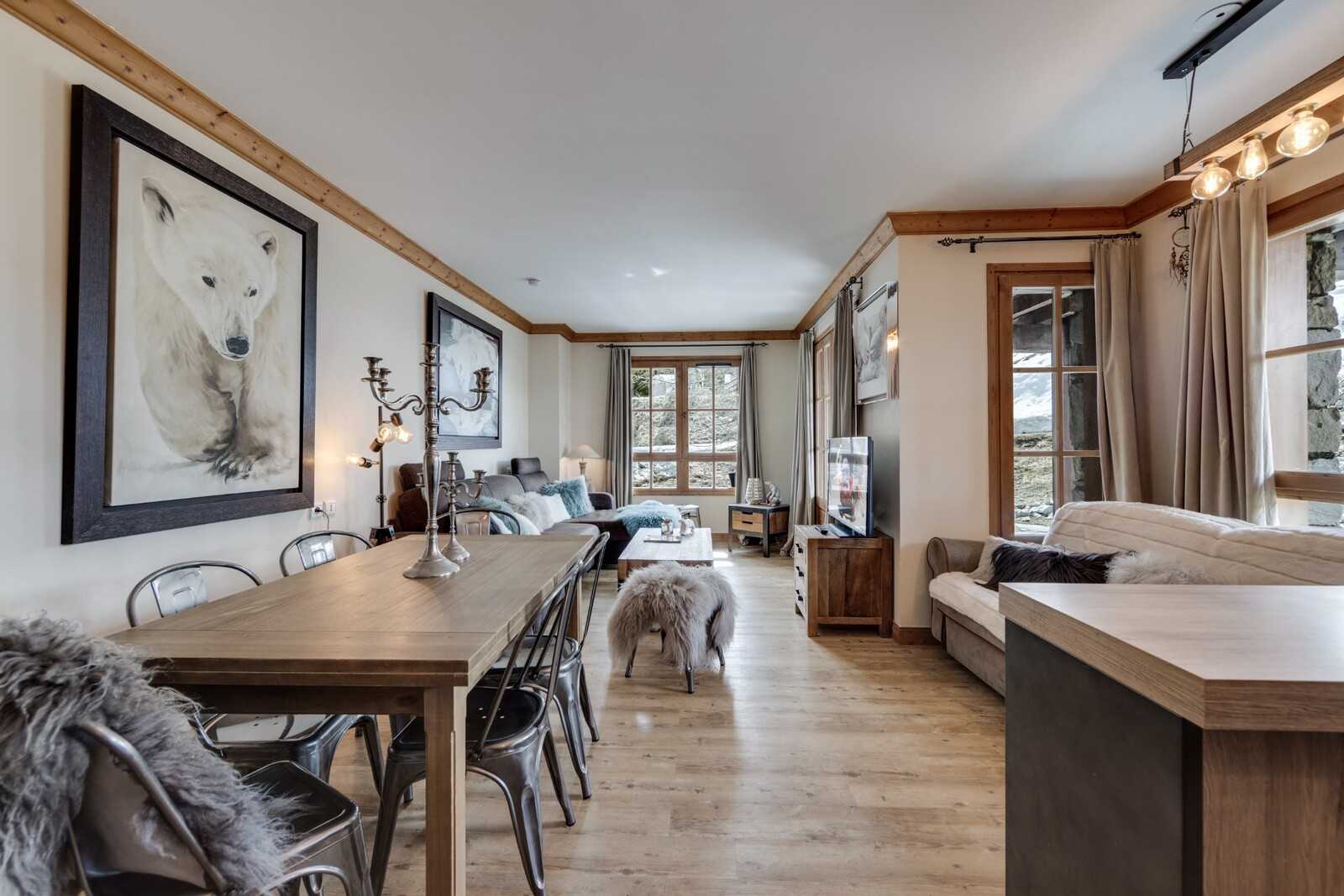 公寓 在 莱萨尔克, 普罗旺斯-阿尔卑斯-蓝色海岸 11916998