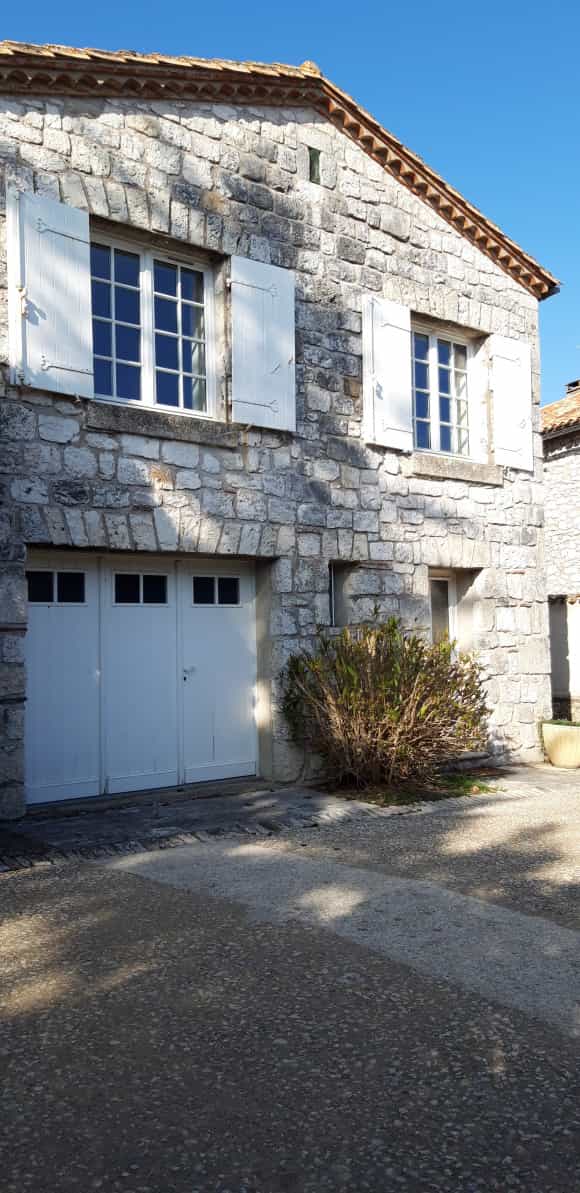 жилой дом в Pujols, Nouvelle-Aquitaine 11917025