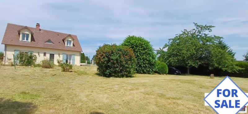 Hus i Mieuxcé, Normandie 11917138