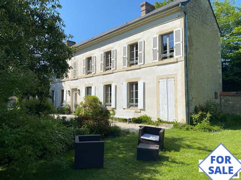 Будинок в Le Mele-sur-Sarthe, Normandie 11917147