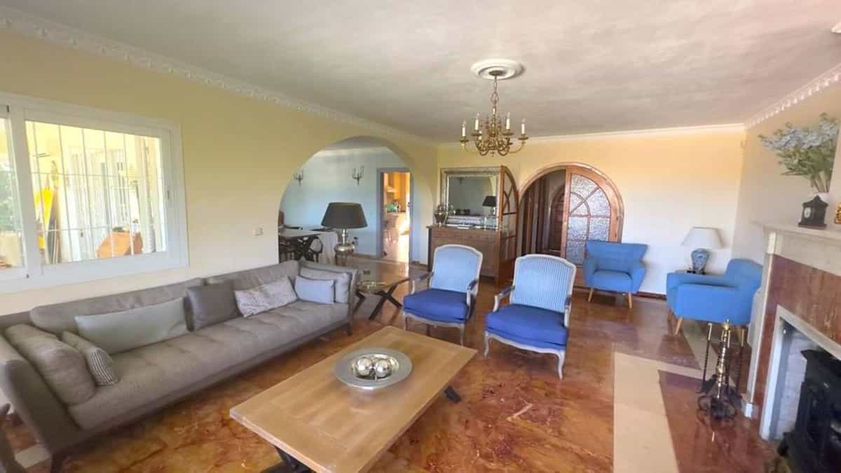 Casa nel Marbella, Andalusia 11917422
