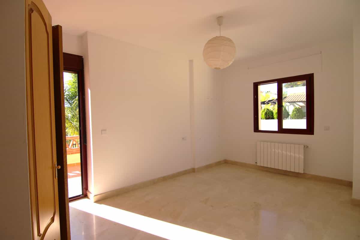 Talo sisään , Andalucía 11917649