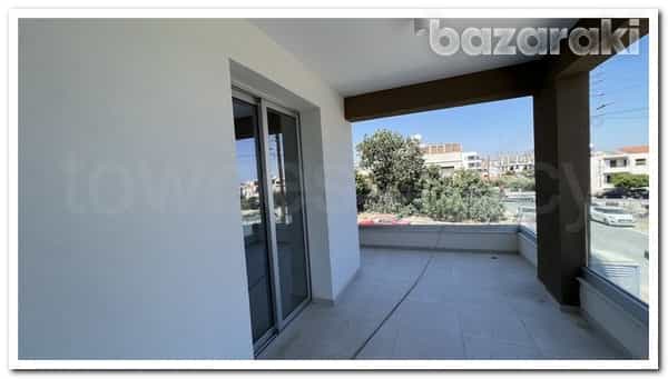 Condominium dans Agios Athanasios, Limassol 11918081