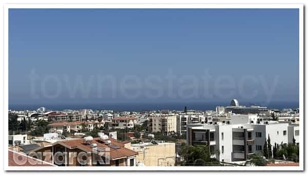 公寓 在 Agios Athanasios, Limassol 11918508