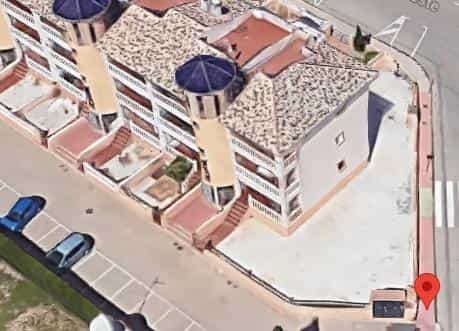 Condominium in Orihuela, Valencia 11919157