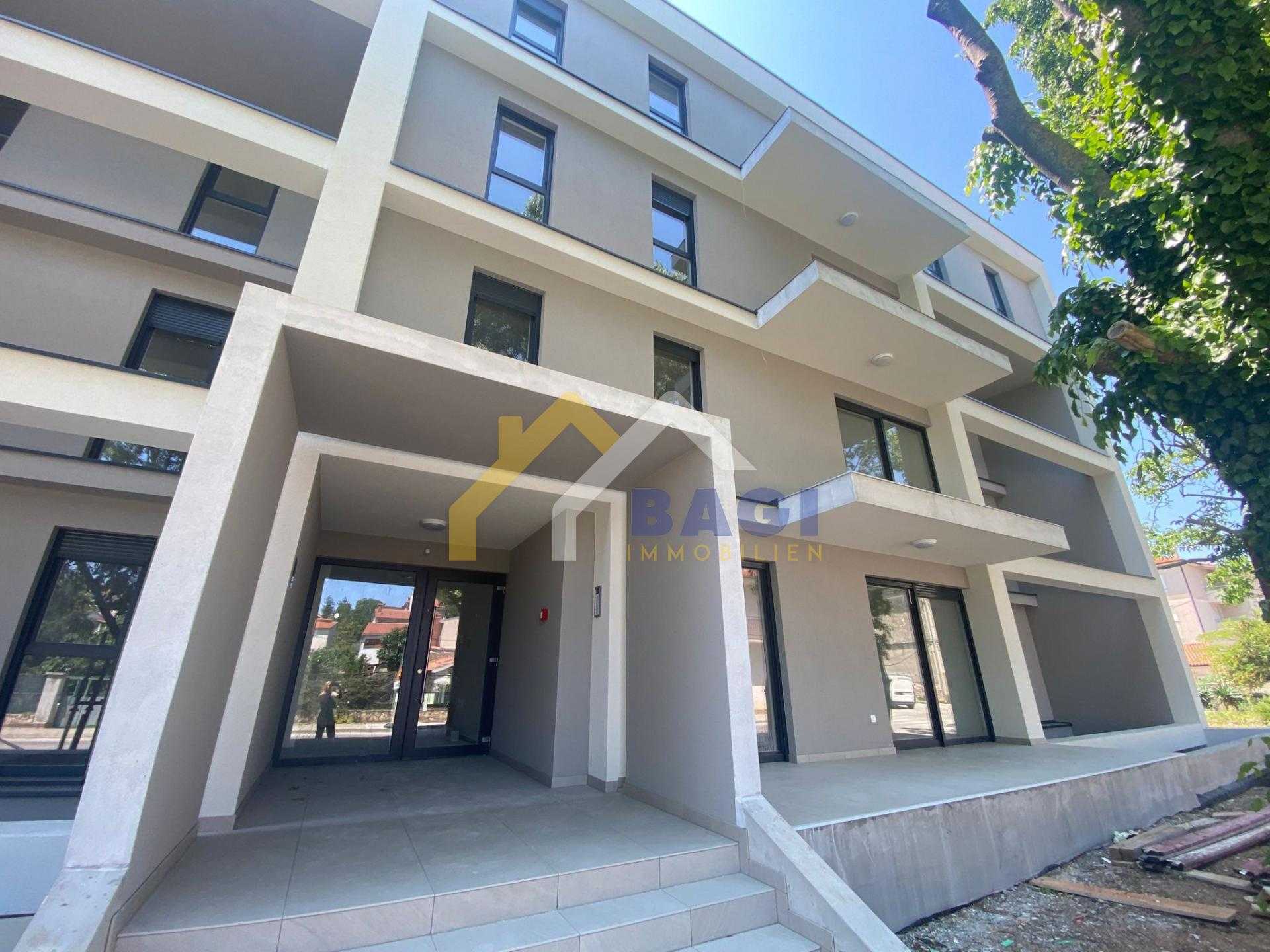 Condominium in Pula, Istarska Zupanija 11919351