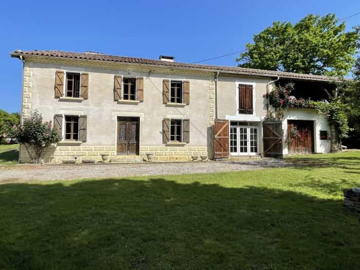 House in Boulogne-sur-Gesse, Occitanie 11919625
