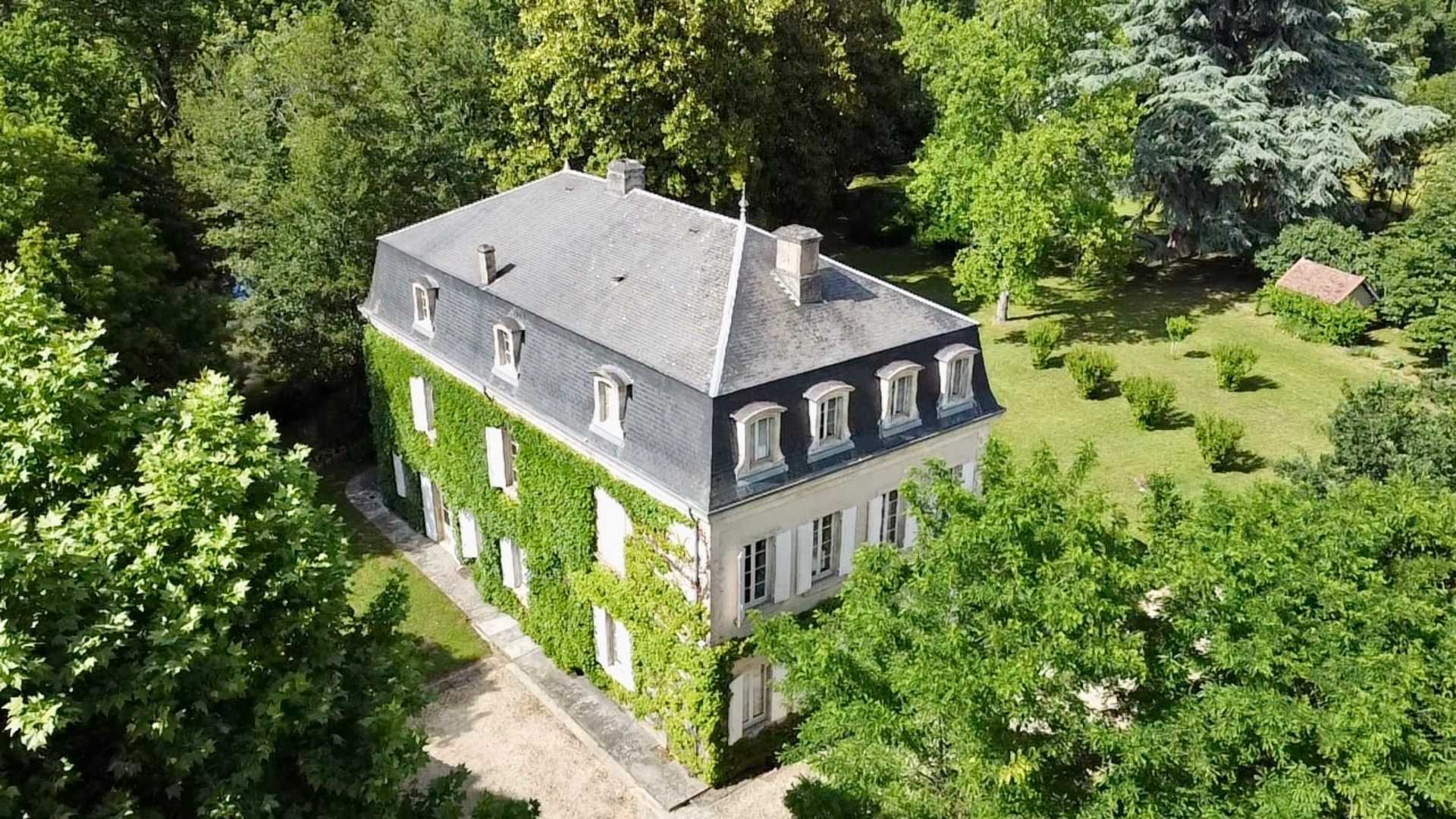 Dom w Puy-l'Évêque, Occitanie 11919816