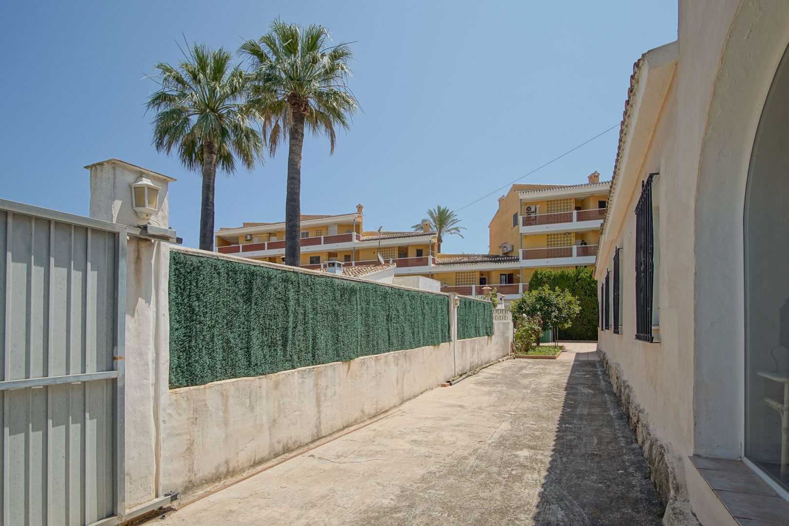House in Dénia, Comunidad Valenciana 11920171