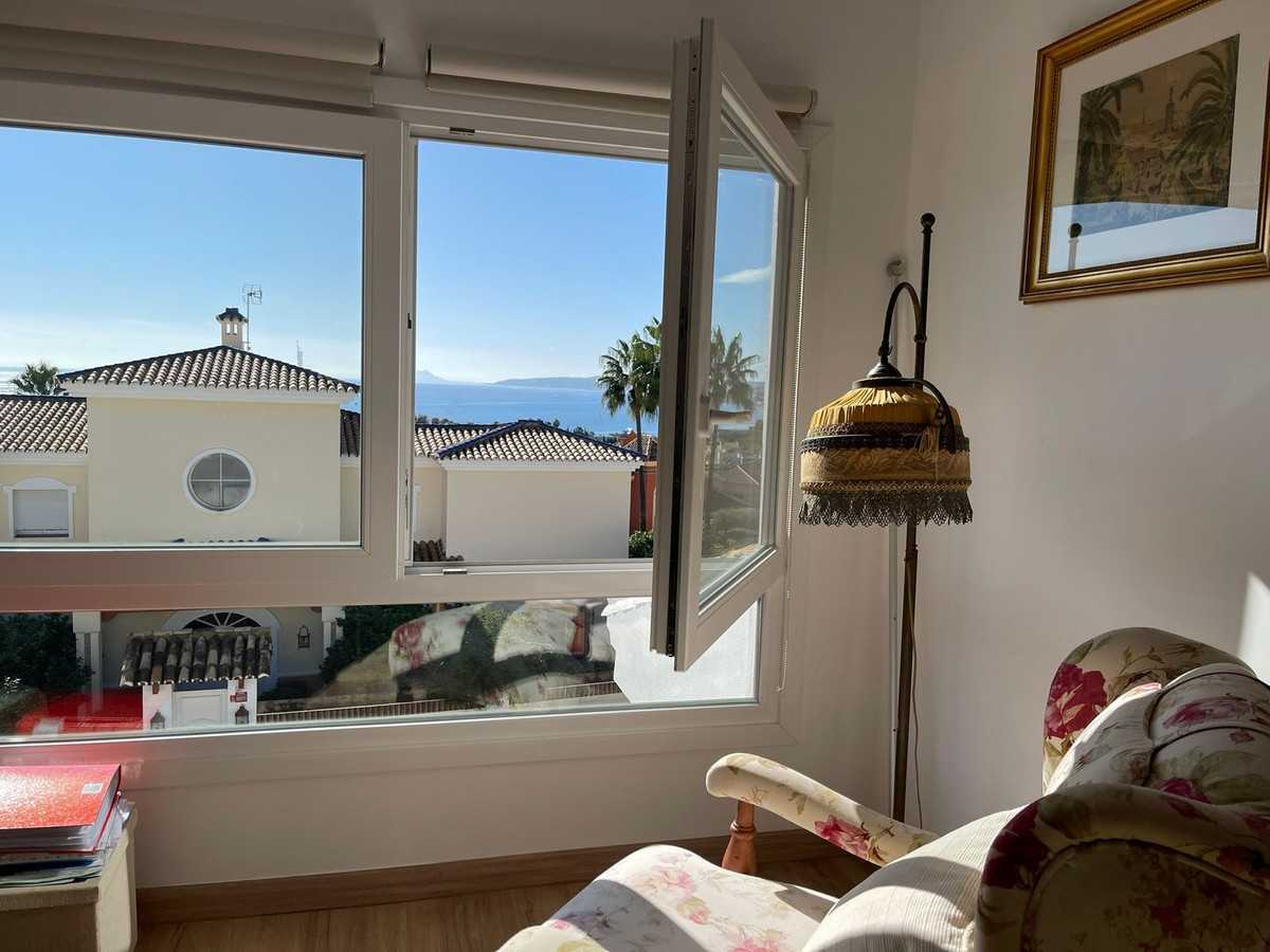 Huis in Estepona, Andalusië 11920384