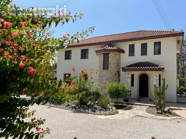 rumah dalam Pano Lefkara, Larnaka 11920528