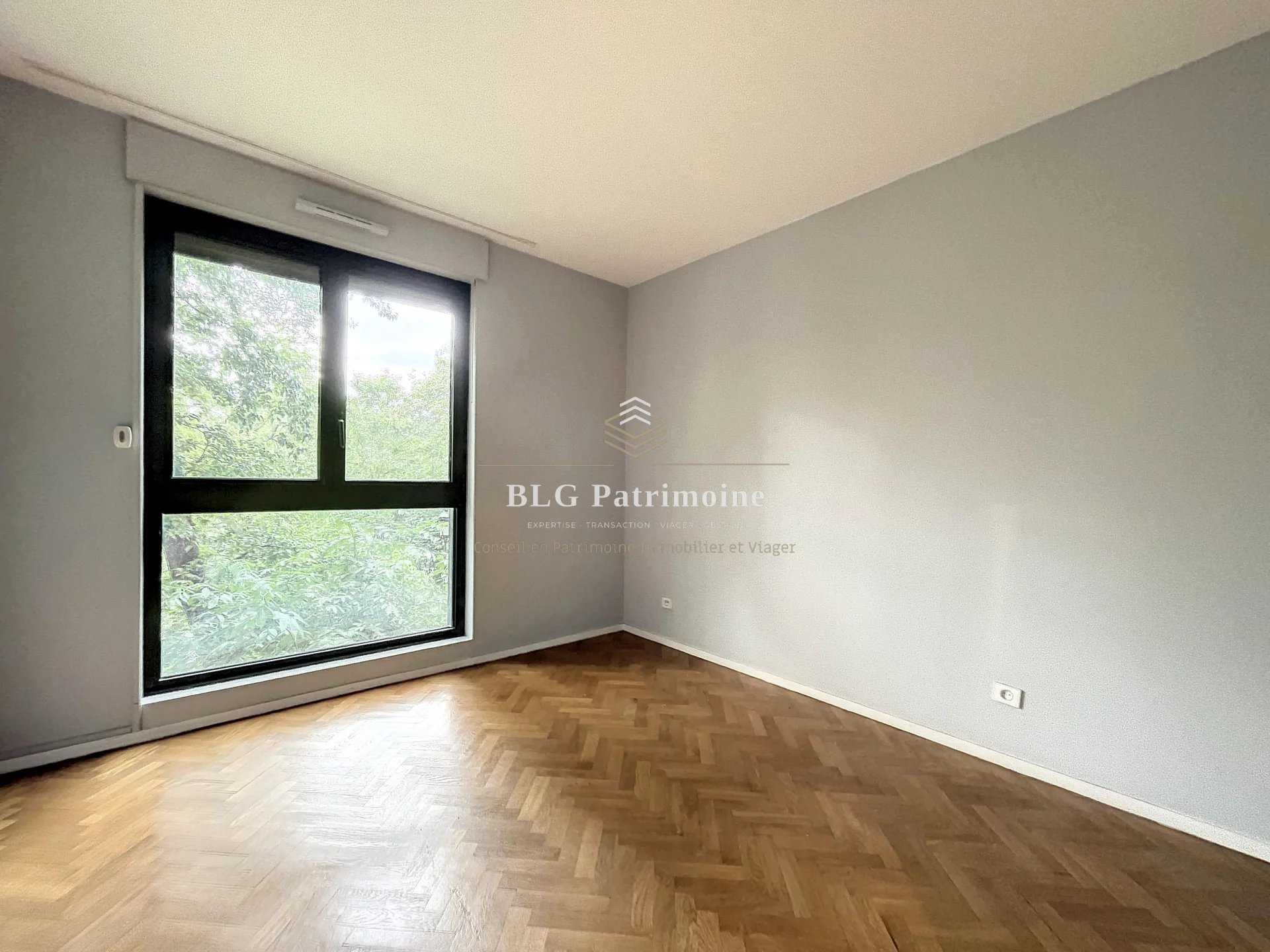 公寓 在 Levallois-Perret, Hauts-de-Seine 11921320
