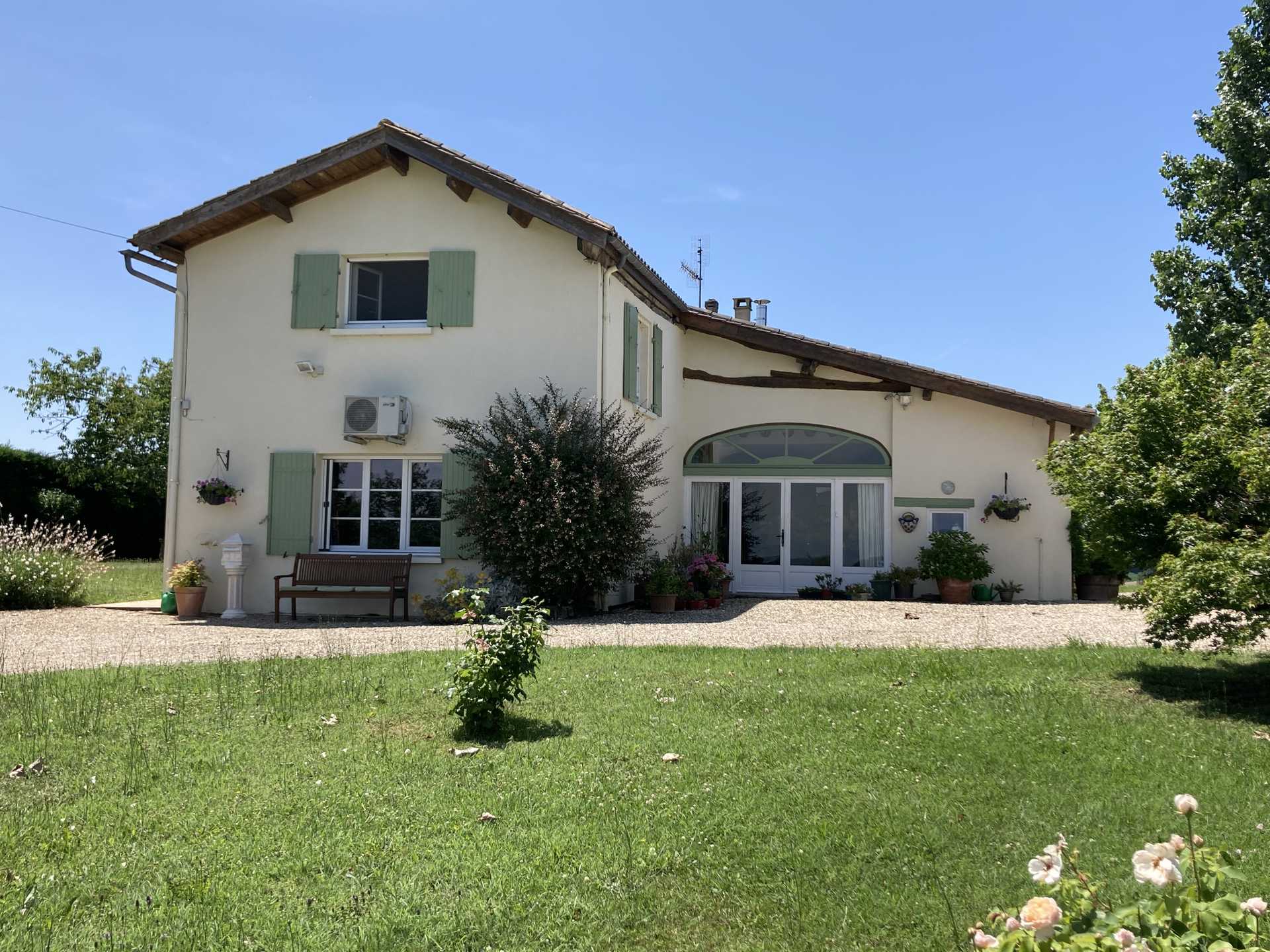 House in Duras, Nouvelle-Aquitaine 11922028