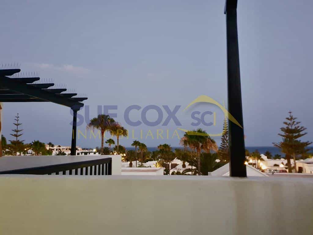 Condominium in Costa Teguise, Canarias 11922071