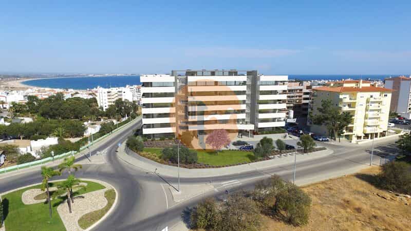 Condominium in Bensafrim, Faro 11922523
