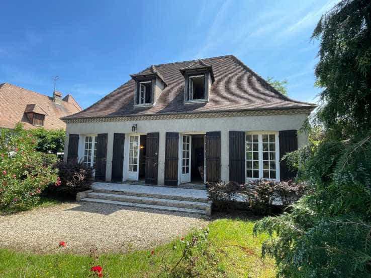 House in Bergerac, Nouvelle-Aquitaine 11922976