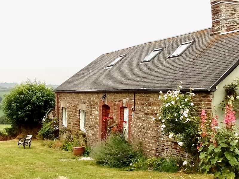 Haus im Savigny-le-Vieux, Normandie 11923147
