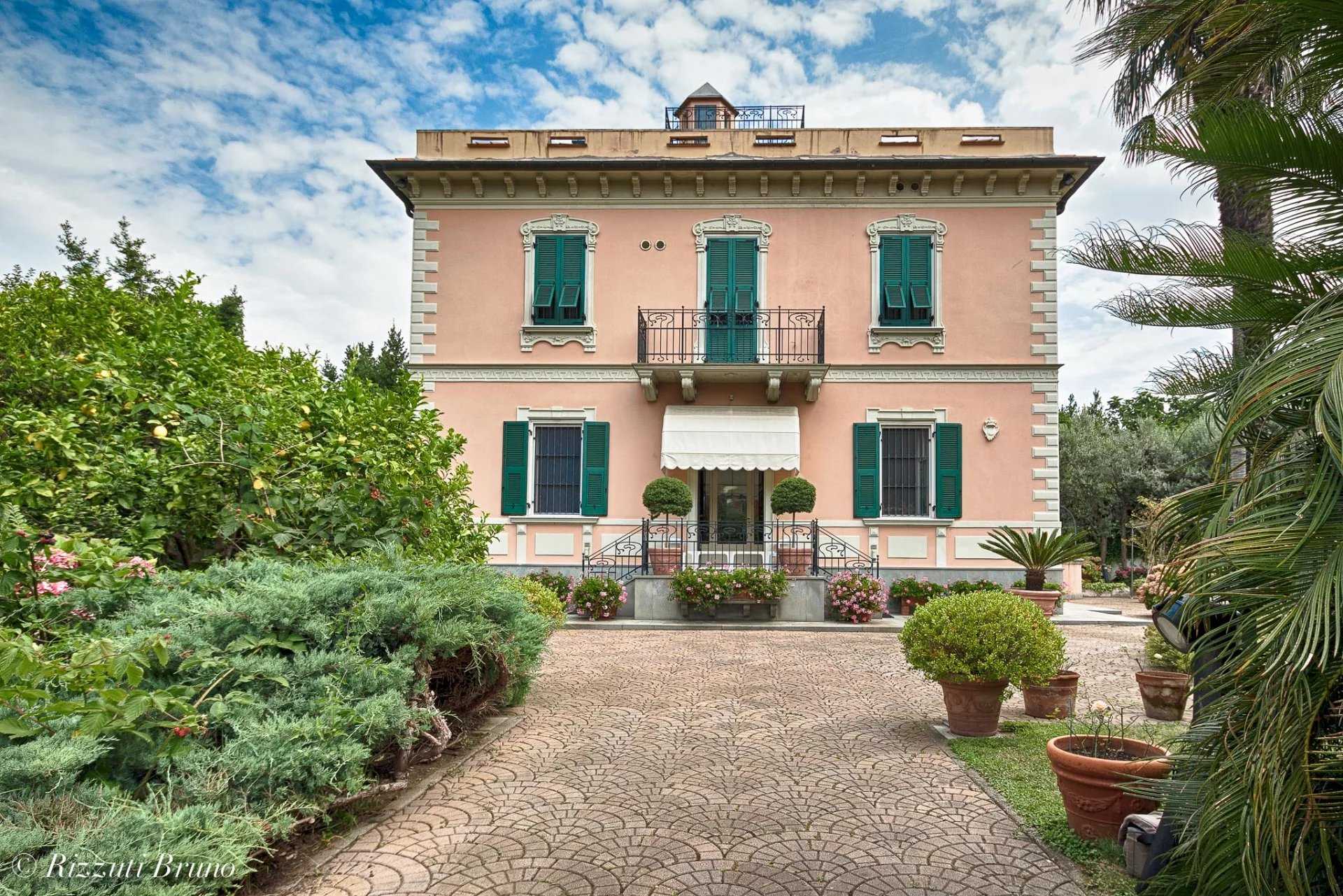 Будинок в Albisola Superiore, Savona 11923390