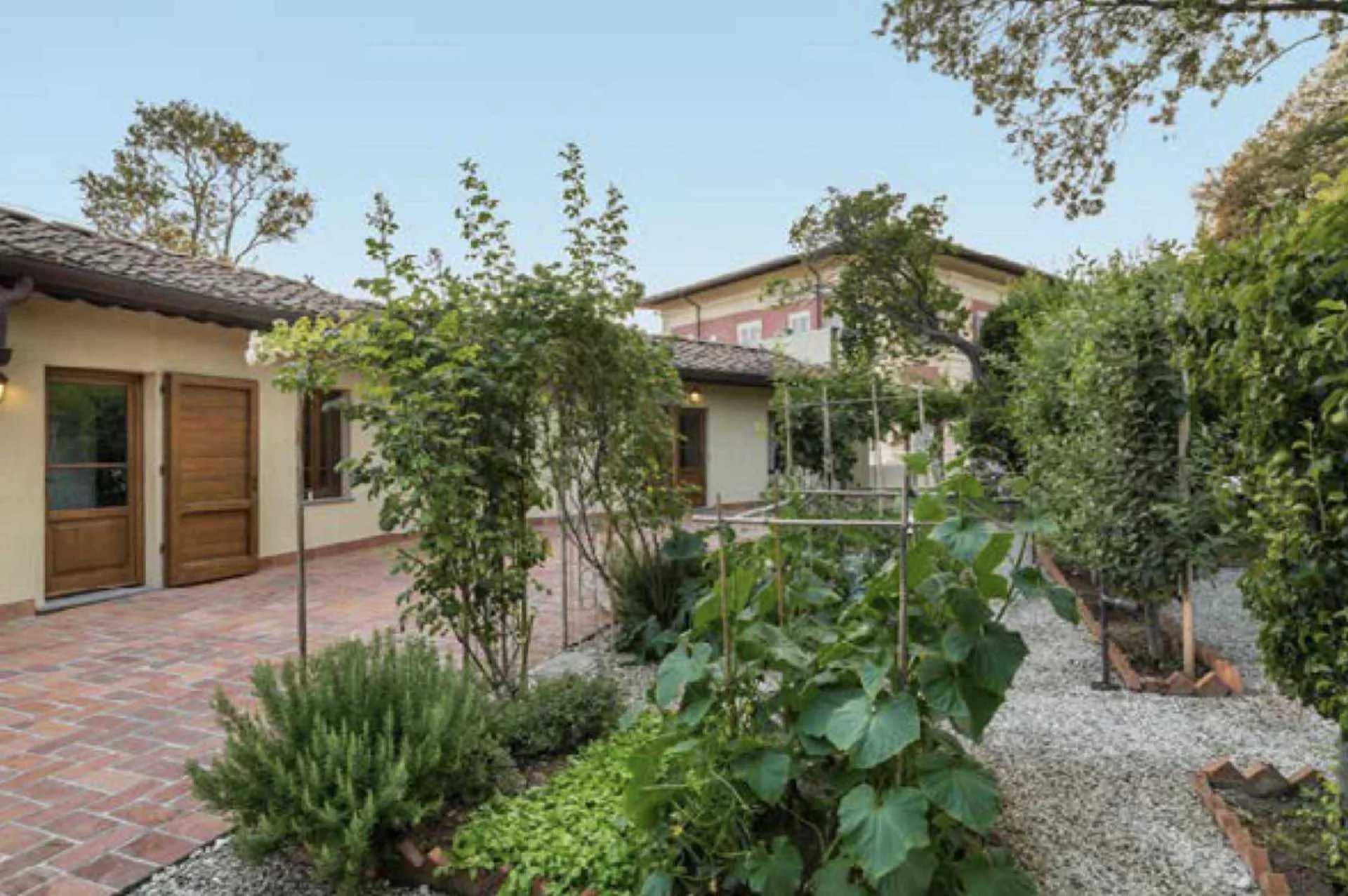 σπίτι σε Pietrasanta, Lucca 11923399