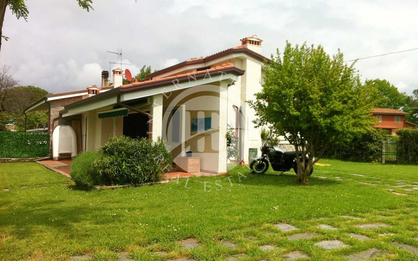 House in Ameglia, La Spezia 11923415