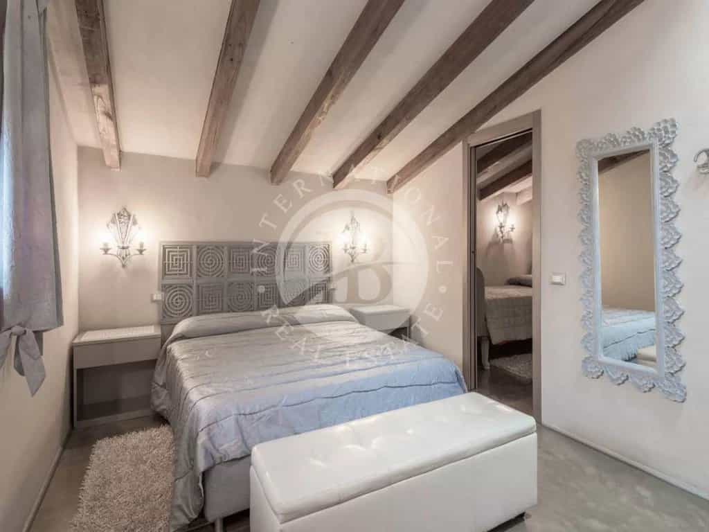 Talo sisään Monsummano Terme, Pistoia 11923431