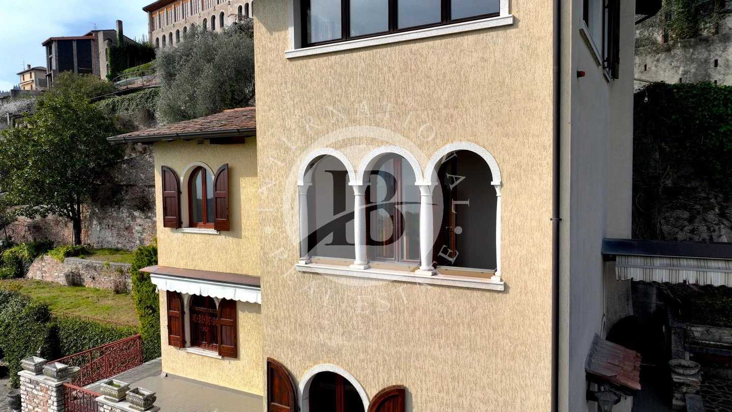 Huis in Brescia, Lombardije 11923439