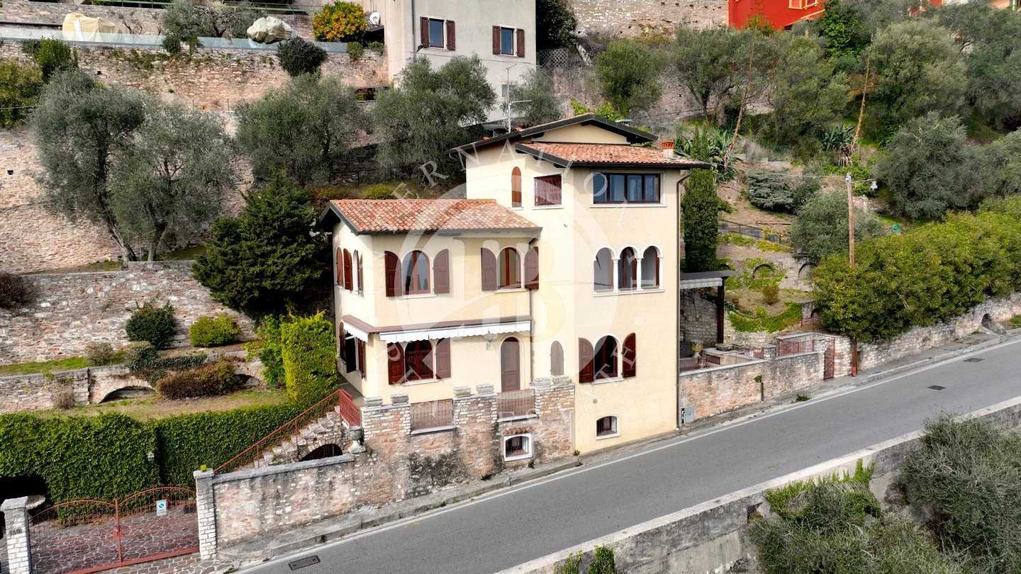 House in Brescia, Lombardy 11923439
