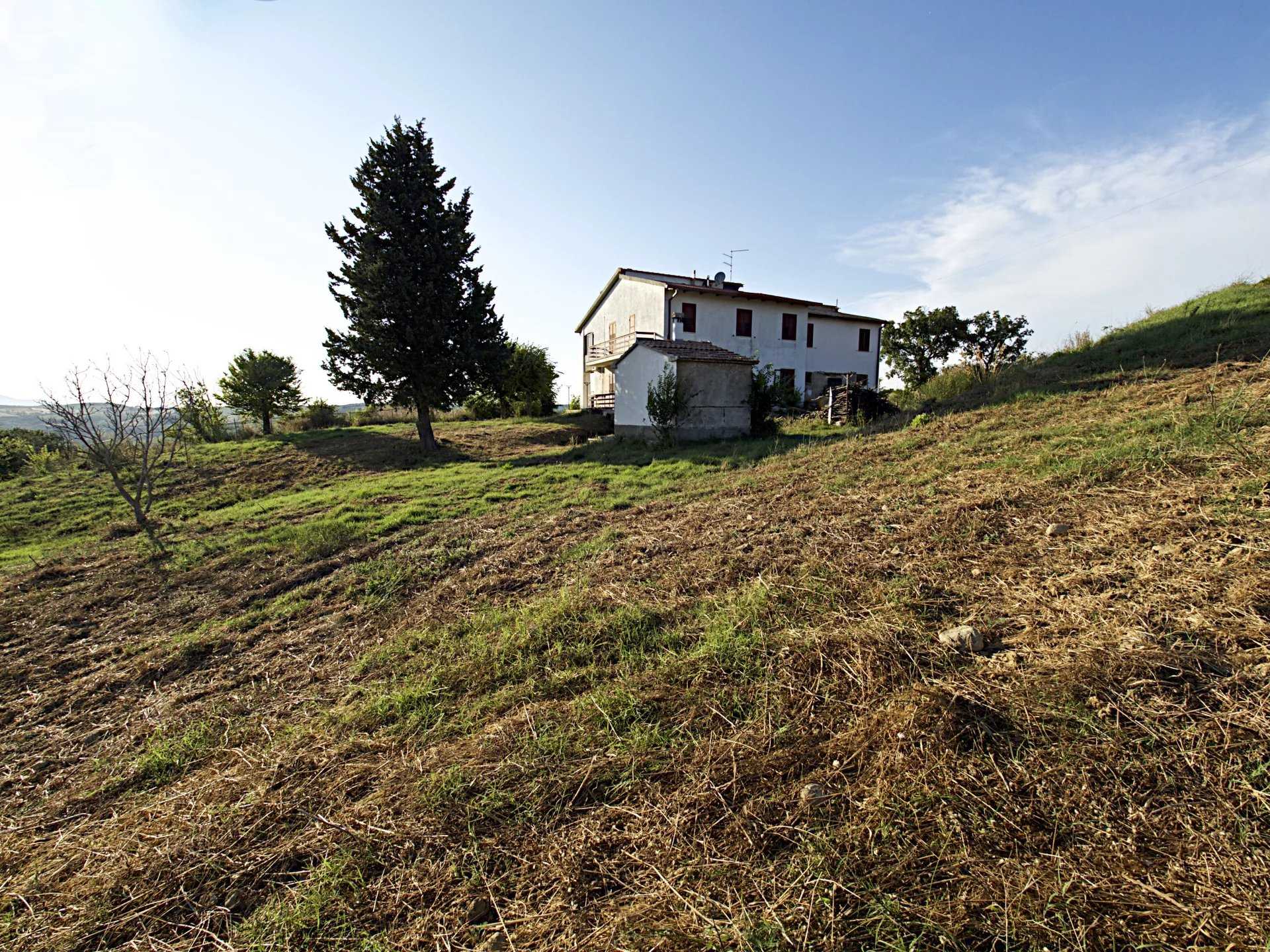 Condominium dans Cinigiano, Tuscany 11923453