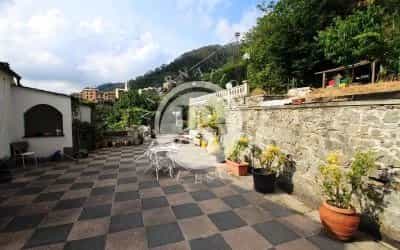 rumah dalam Levanto, Liguria 11923461
