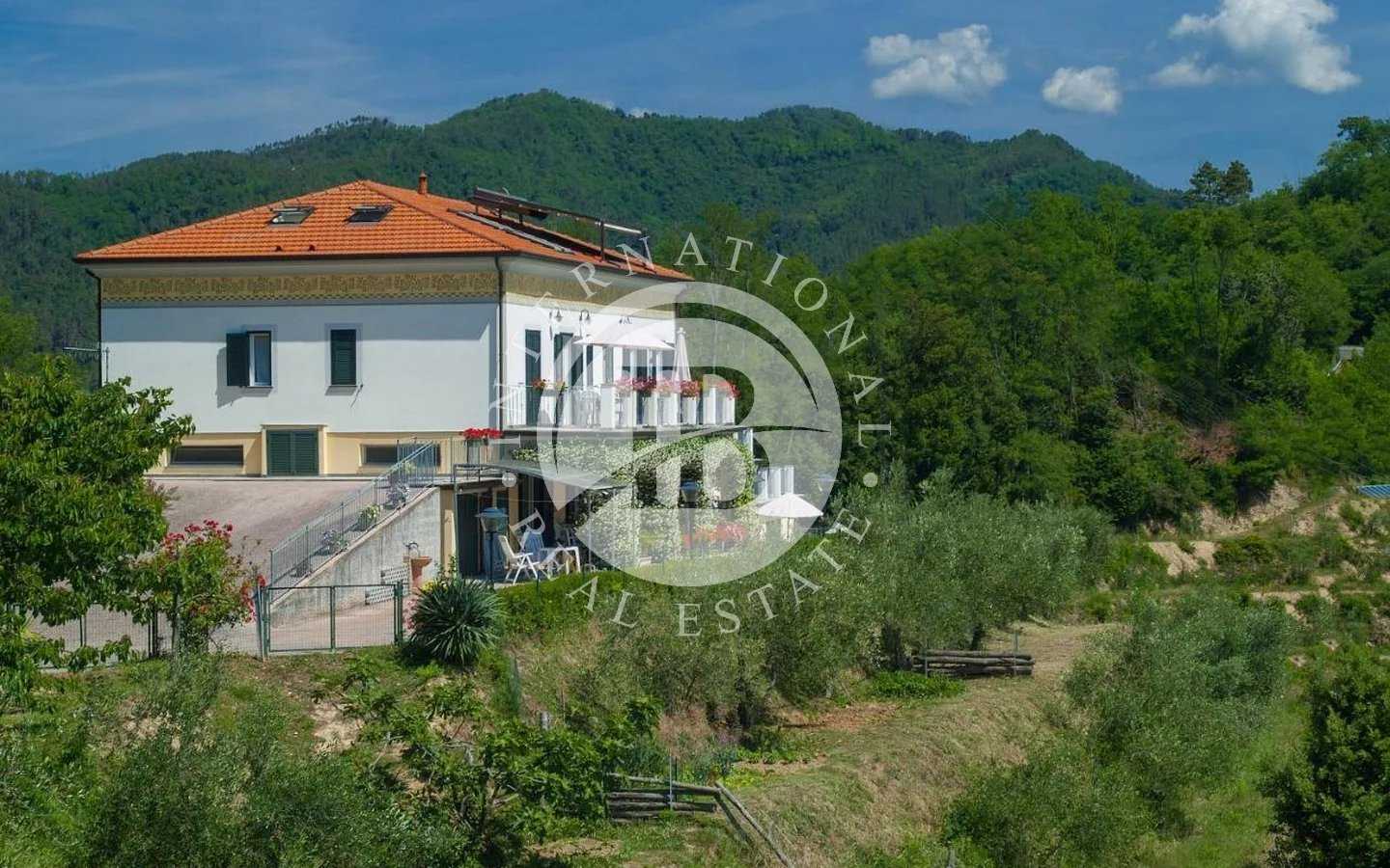 rumah dalam La Spezia, Liguria 11923467