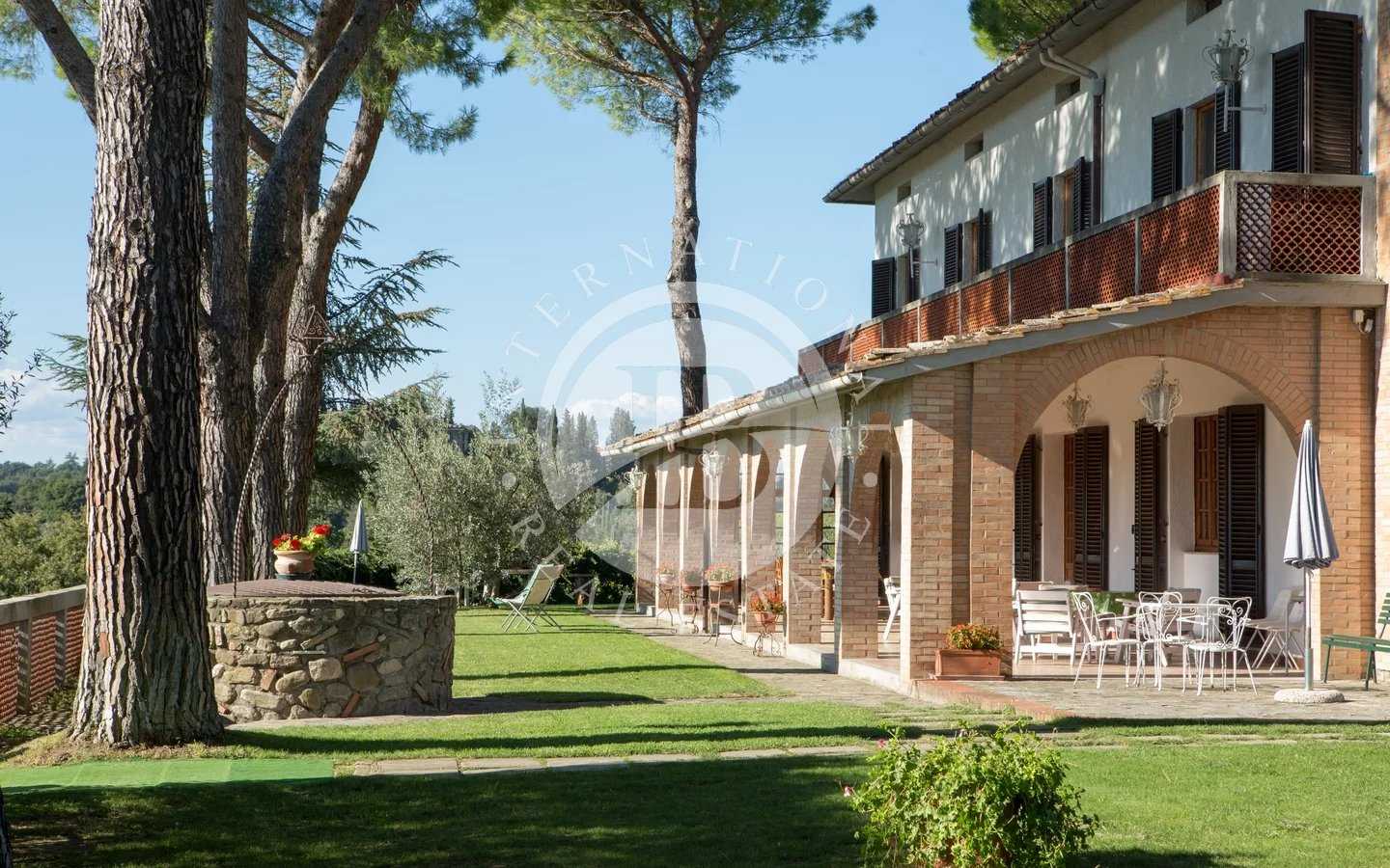 Будинок в Барберіно ді Валь д'Ельза, Тоскана 11923483